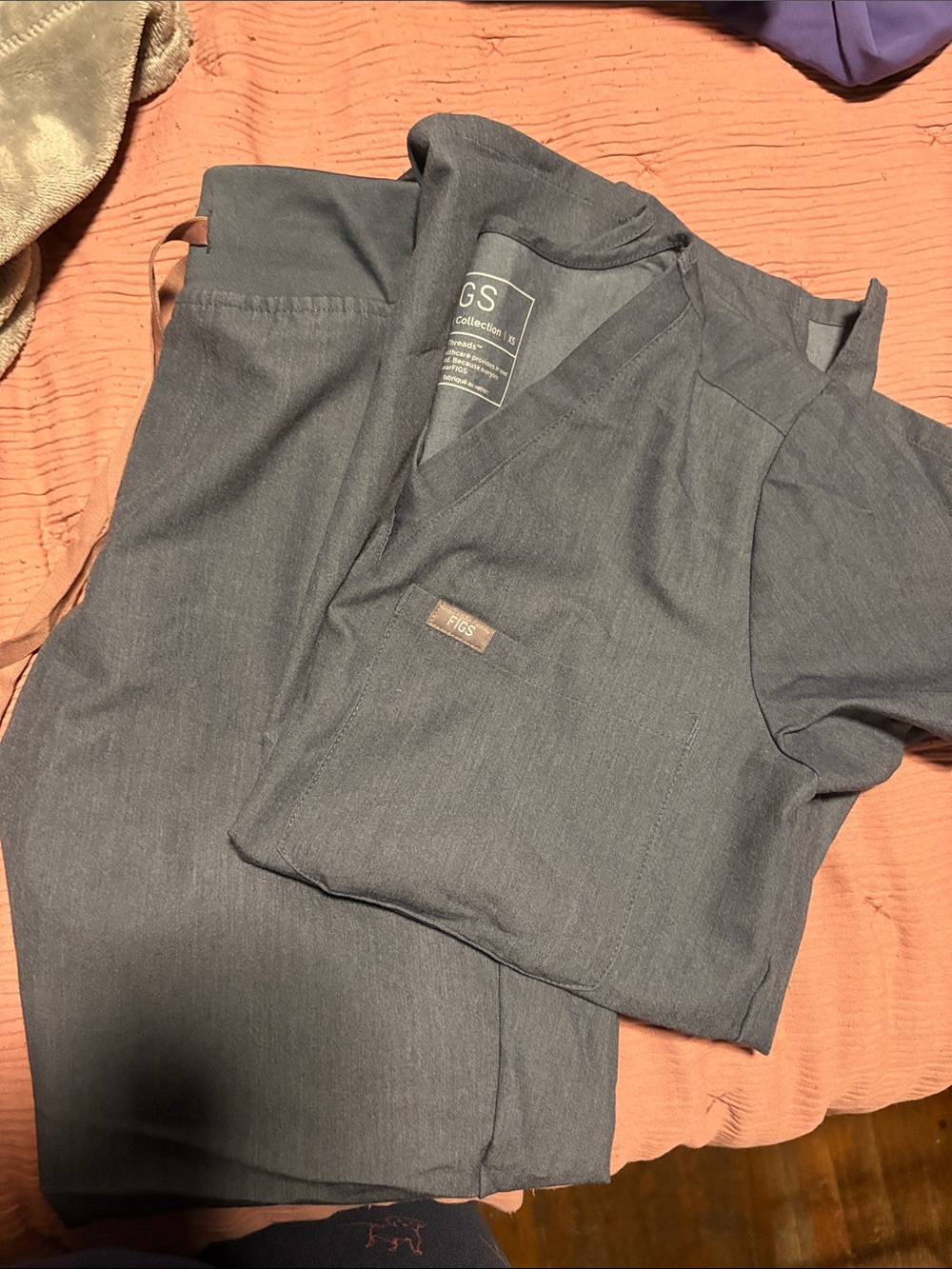 Figs Women’s Short Sleeve Scrub Top and Pants in Slate Blue